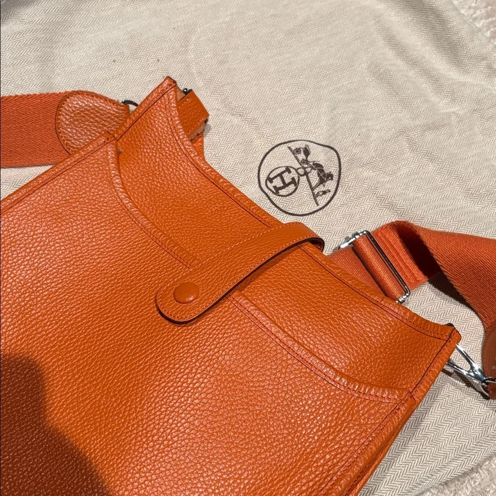 Hermes Taurillon Clemence Evelyne Orange - Picture 10 of 12